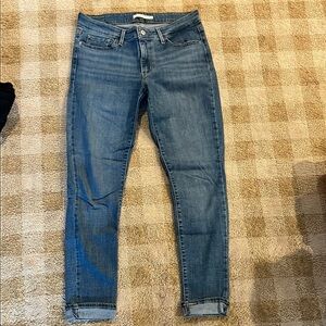 Levi's Women's Skinny Jeans in Blue